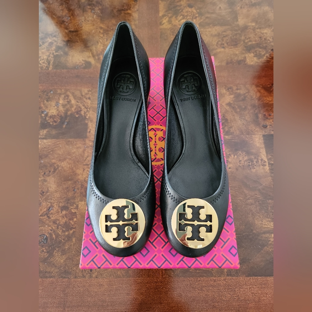 TORY BURCH New Amy Pump SIZE 7.5